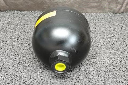 隔膜式蓄能器安裝前需要做好哪些準備工作?